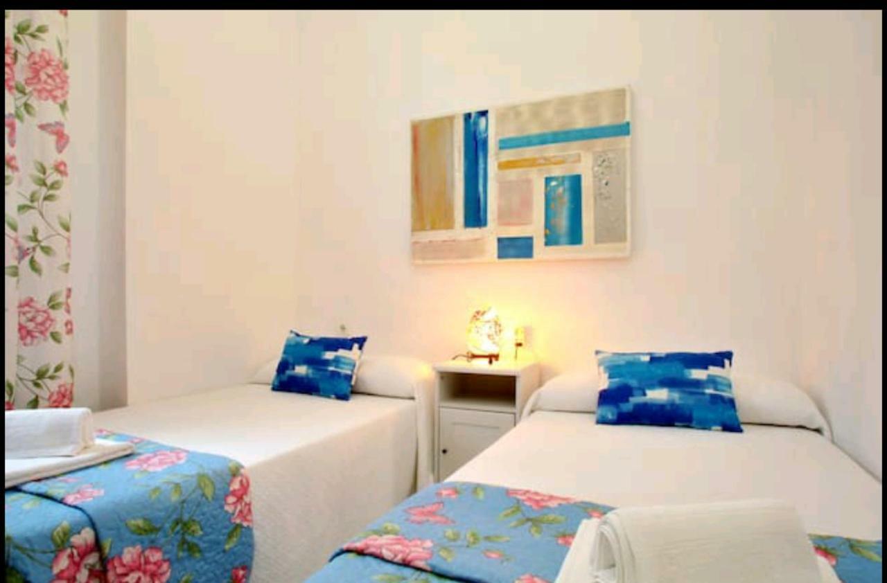 Apartamento Alcazaba Малага Екстериор снимка